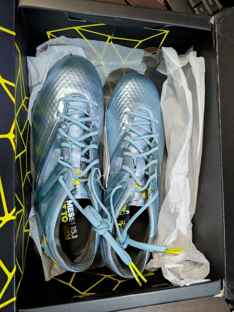 希少！激レア！アディダス MESSI 15.1 FG/AG