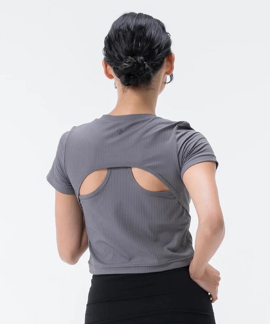 SUKALA スカーラ　カップ付きバックベント　Tee チャコール　Mサイズ