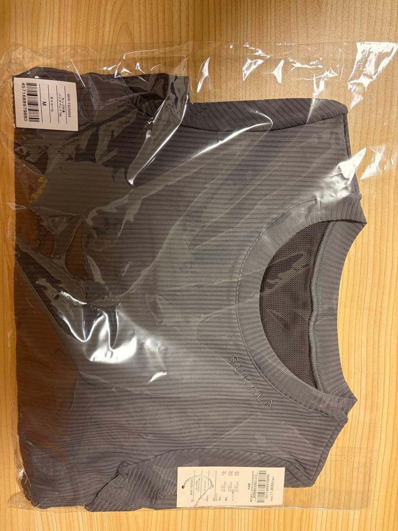 SUKALA スカーラ　カップ付きバックベント　Tee チャコール　Mサイズ