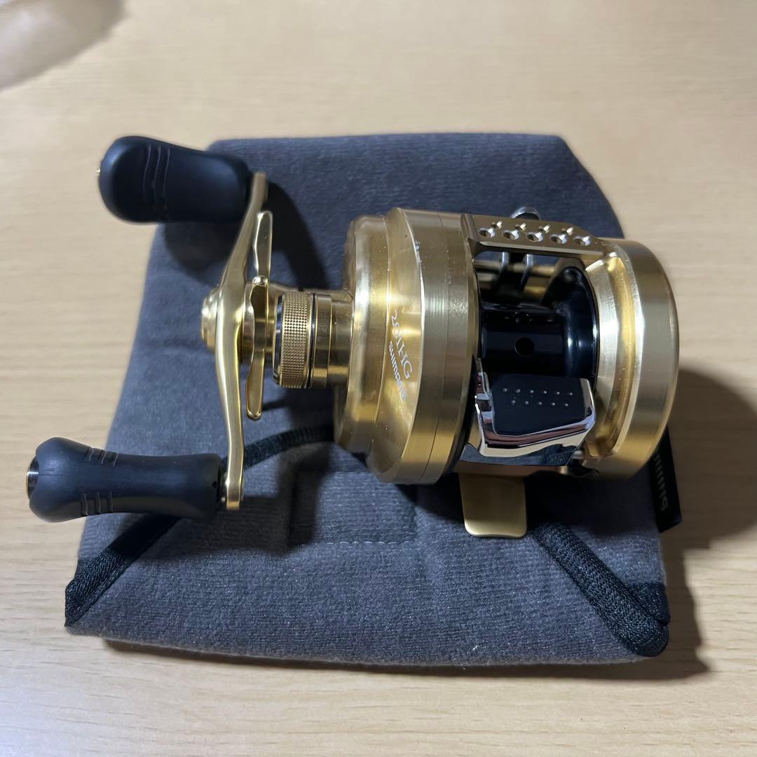 【美品】SHIMANO 15CALCUTTA CONQUEST 201HG