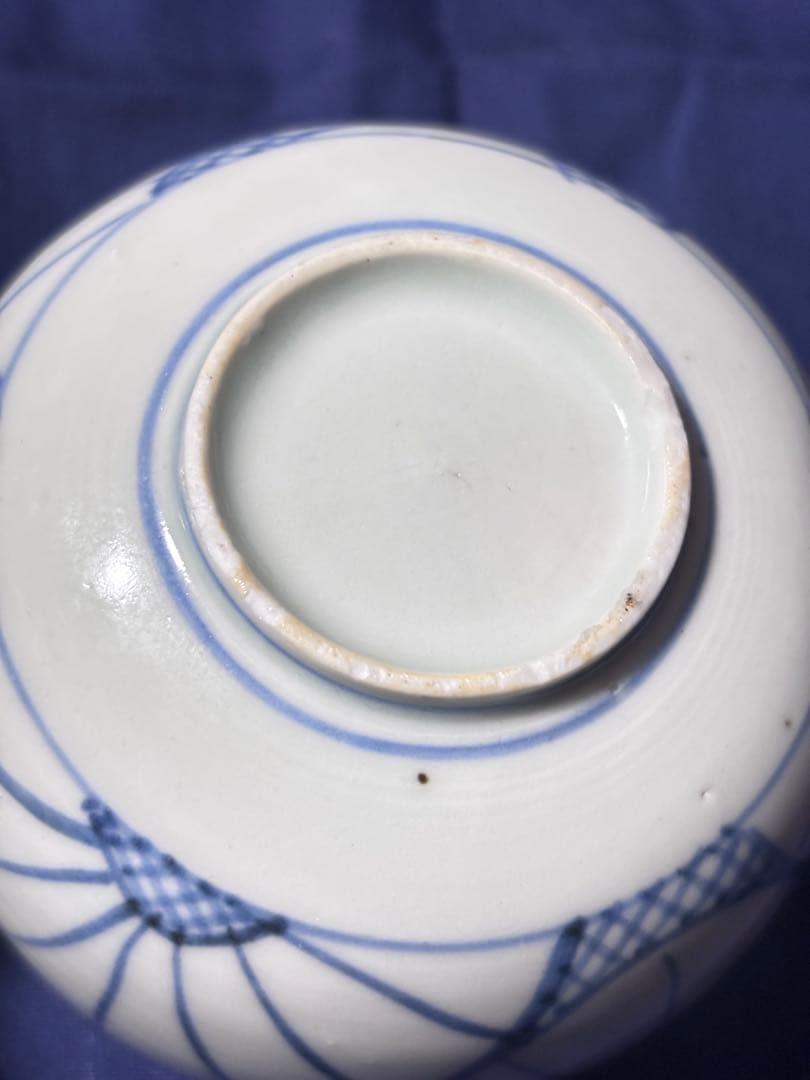 古伊万里　菊文コロ茶碗