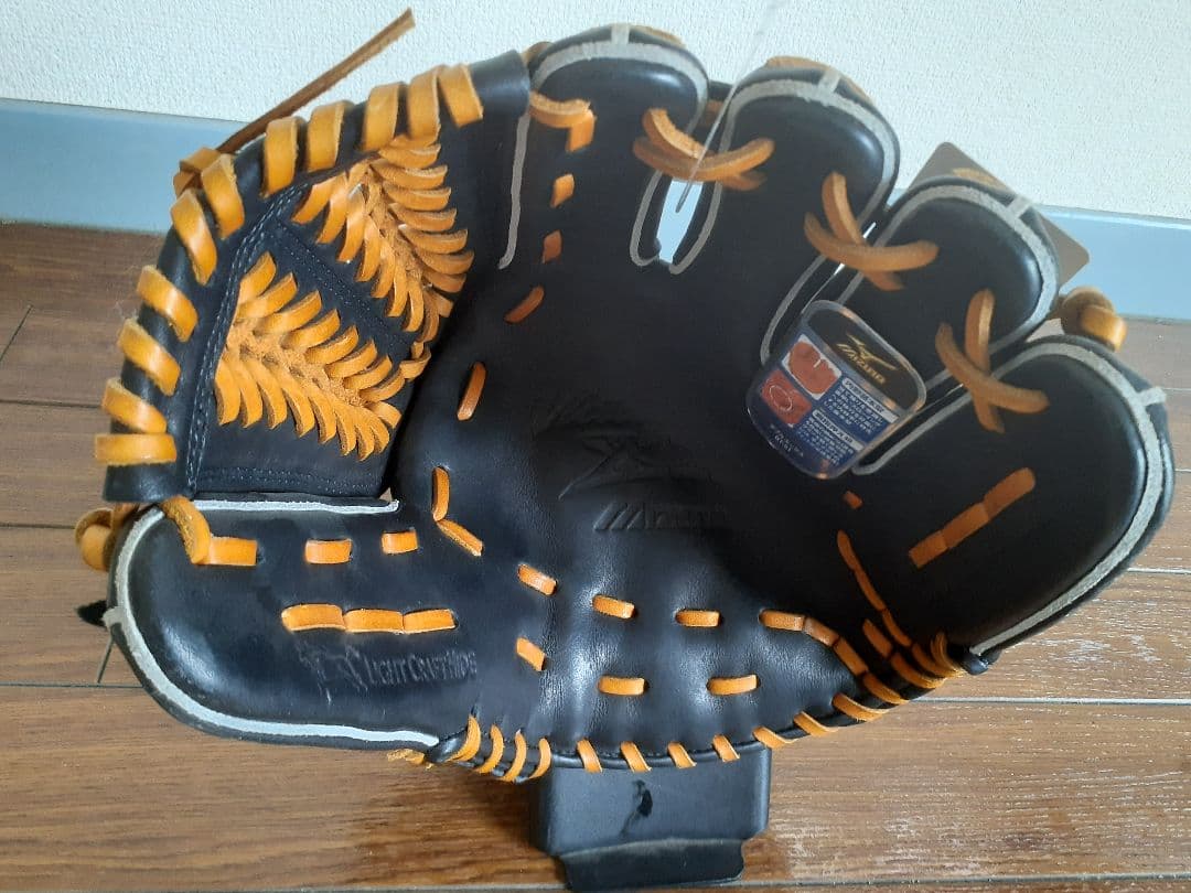 Mizuno K.kLUB限定商品　ビクトリーステージ　軟式内野手用