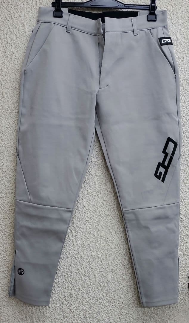 美品！CFG グレー ゴルフパンツ スリムフィット