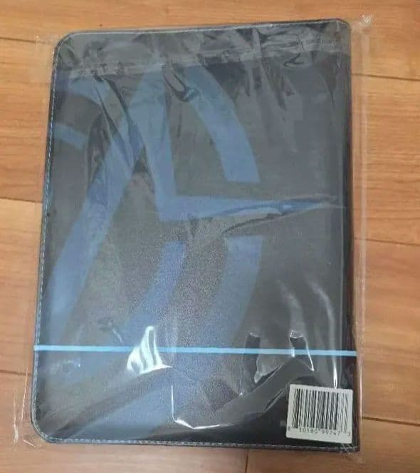 ハズビンホテル トレカ バインダー ヴォックステック