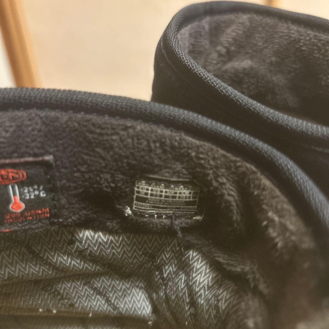 keenブーツ　防寒靴　24.5センチ