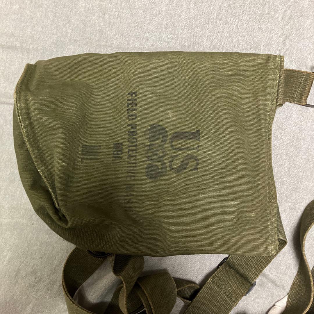 米軍 M40ガスマスク M9A1ガスマスクケース　ガスマスクバッグ 2品売り。