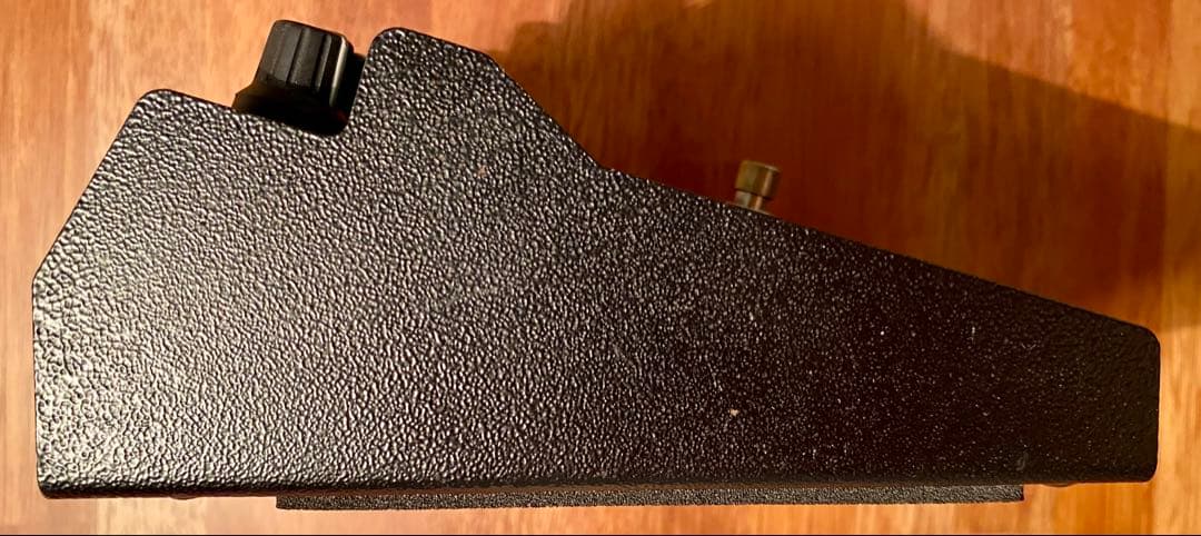 持つべき者が持つ妖刀「英国初期Marshall Shred Master」