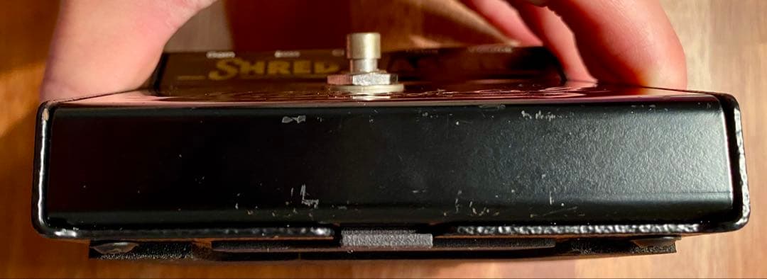 持つべき者が持つ妖刀「英国初期Marshall Shred Master」