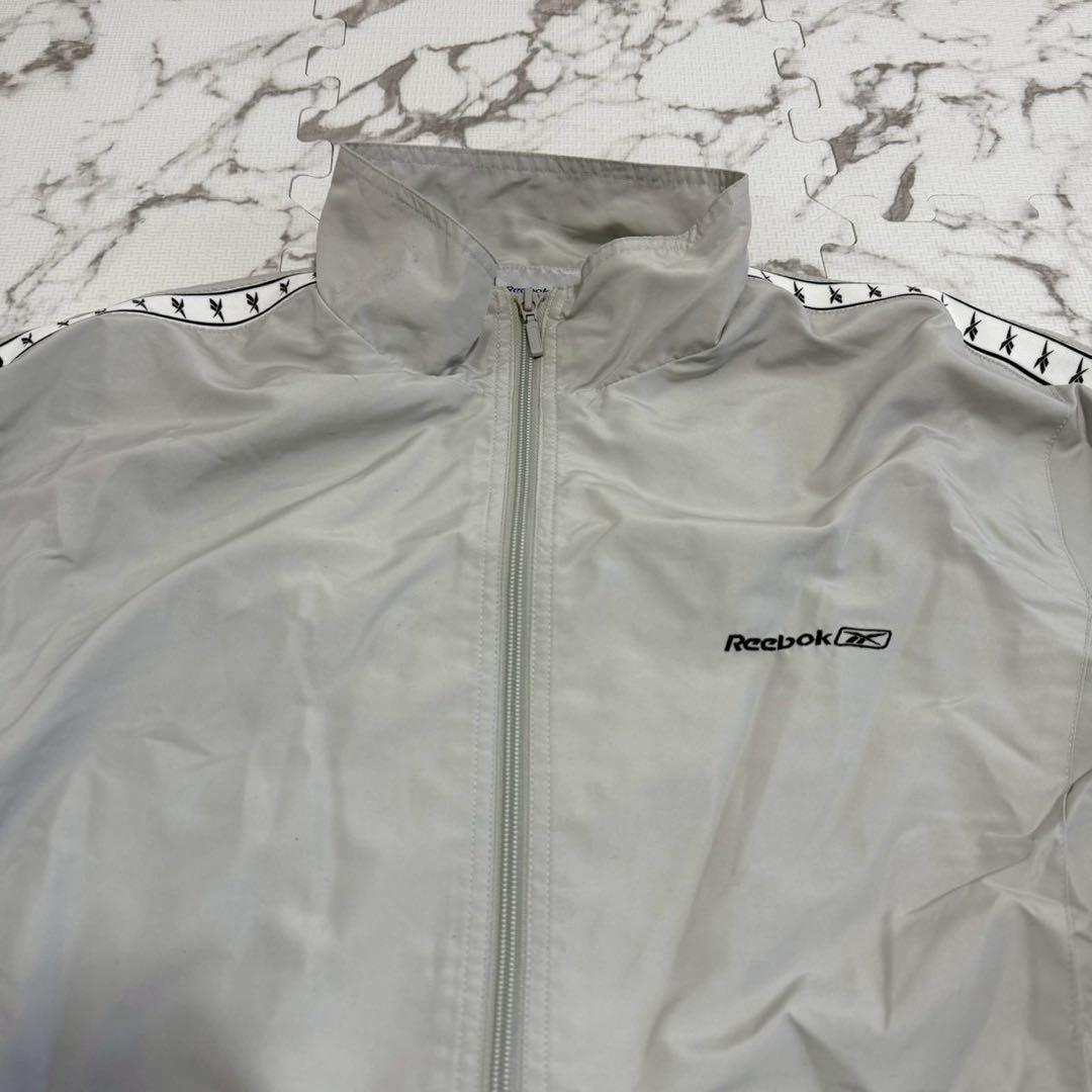 美品 Reebok セットアップ XL 銀 ジャージ　大きいサイズ　リーボック