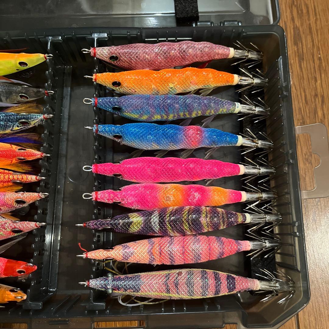 デュエル　パタパタ　エギ　3号　18本セット　デュエルのケース付き！