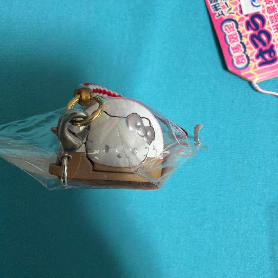 サンリオ　ご当地　キティ　ストラップ　4個セット　まとめ売り