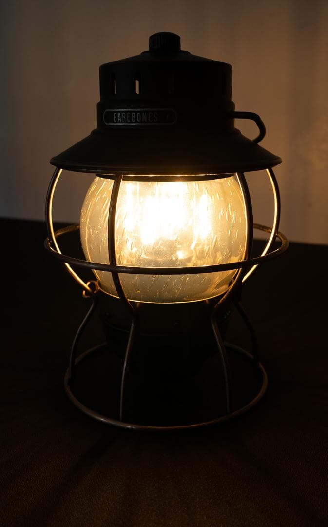 【希少品】ベアボーンズ レイルロードランタン LEDリミテッドアンバー ケース付