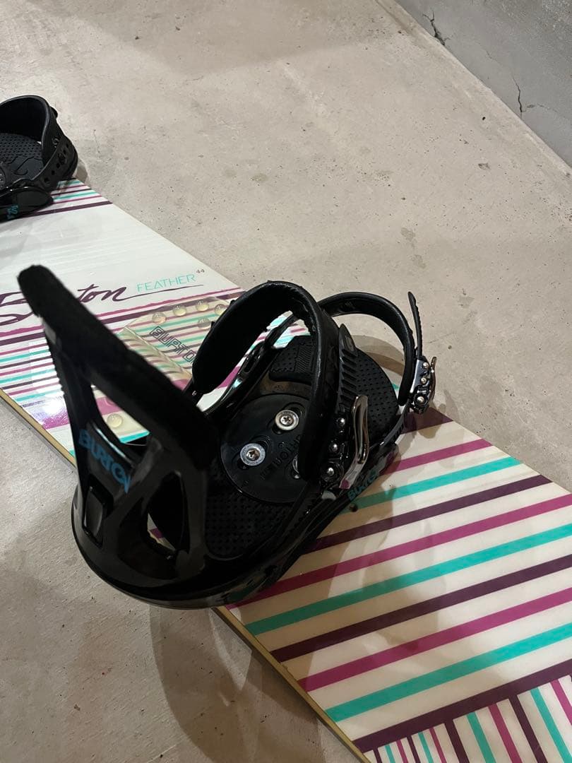 BURTON FEATHER 144㎝　ビンディング　BURTON 即日発送可能
