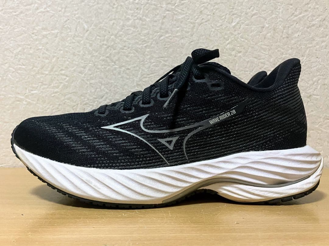 ★MIZUNO WAVE RIDER 28 ミズノ ウエーブライダー28 ★