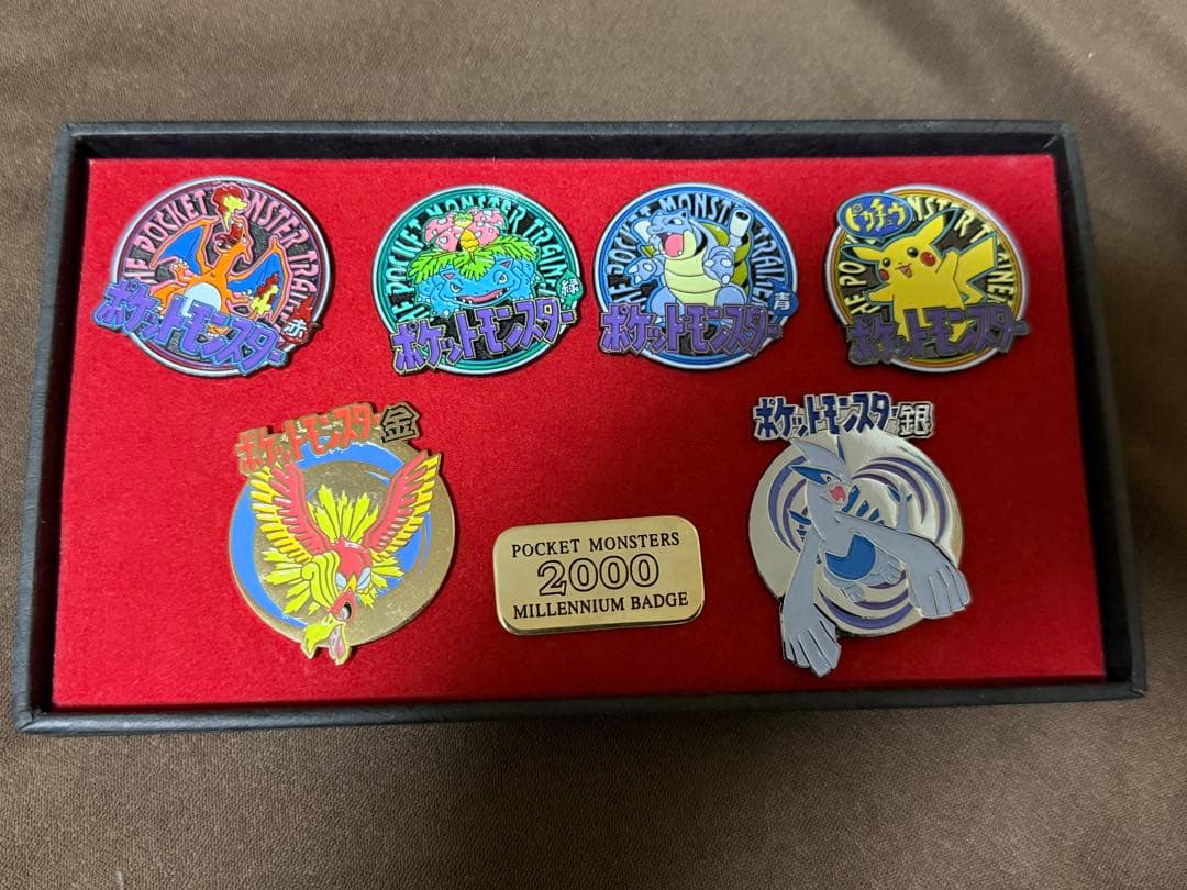 【希少美品】ポケットモンスター バッジセット 2000ミレニアムバッジ ポケモン