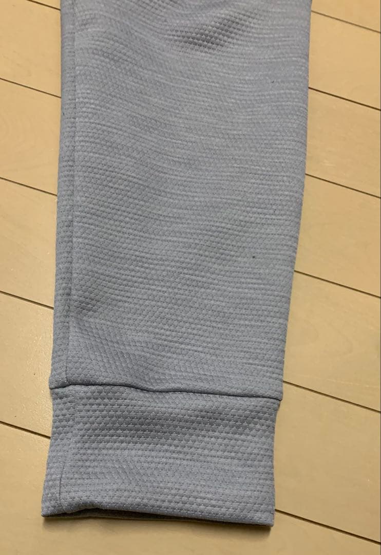 メンズ　OAKLEY オークリー　セットアップ 上下セット　ジョガーパンツ
