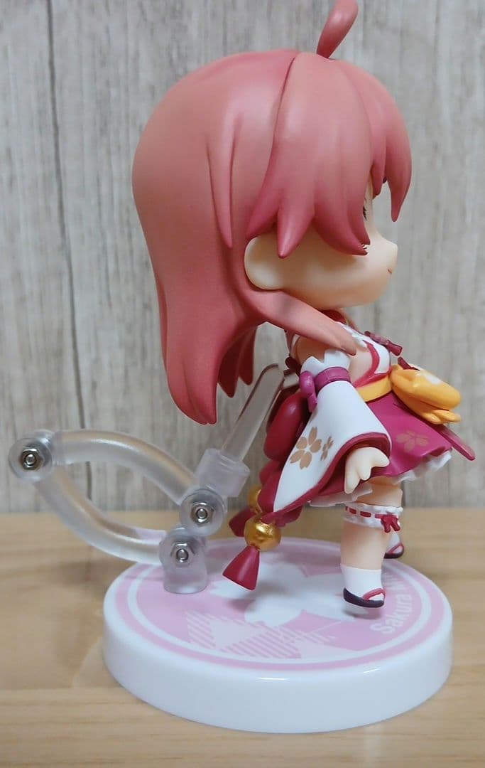 【美品】ねんどろいど　ホロライブ　さくらみこ　フィギュア