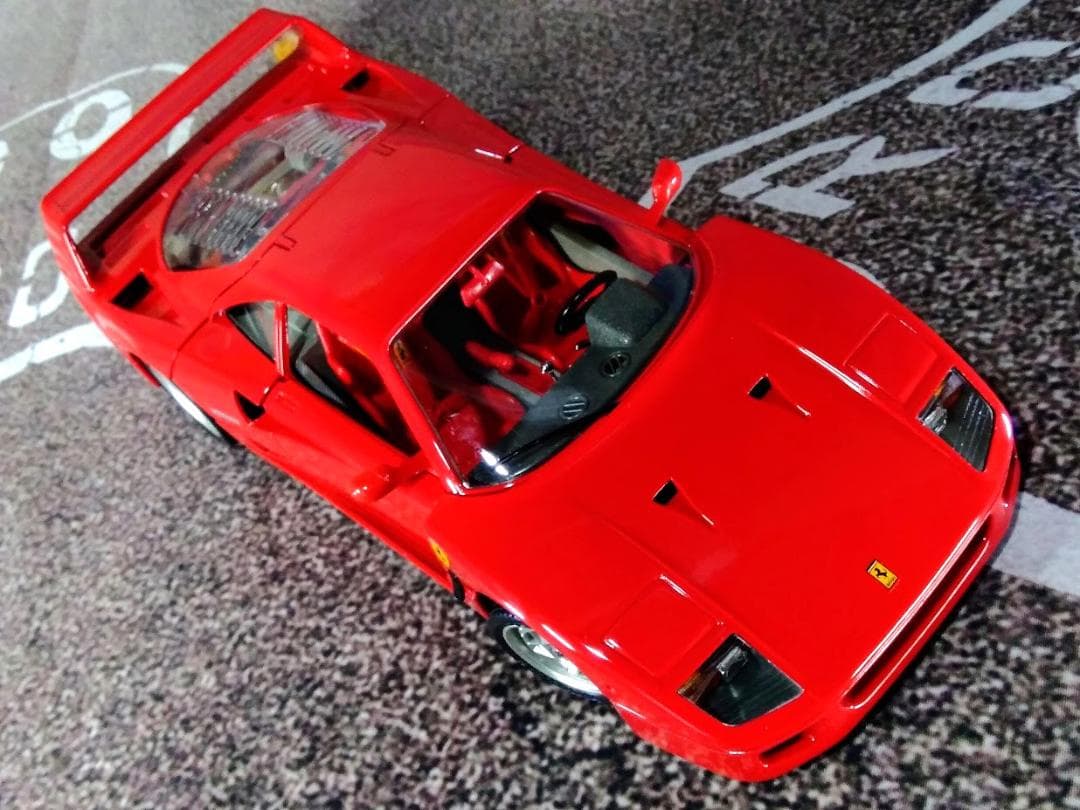 1/18 ブラーゴ ゴールド コレクション 『 フェラーリ F40 1987 』