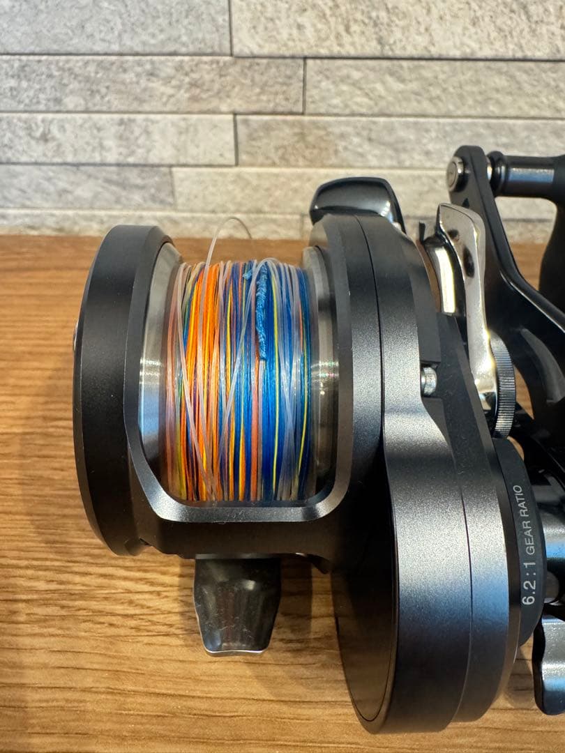 リール SHIMANO OCEA JIGGER F-CUSTOM 2001NRHG