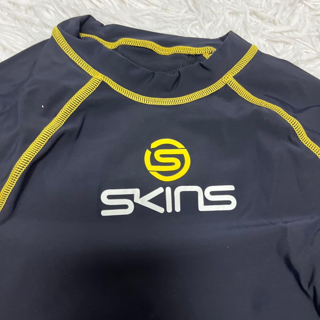 未使用 SKINS スキンズ カットソー スポーツ 黄色 ブラック 長袖