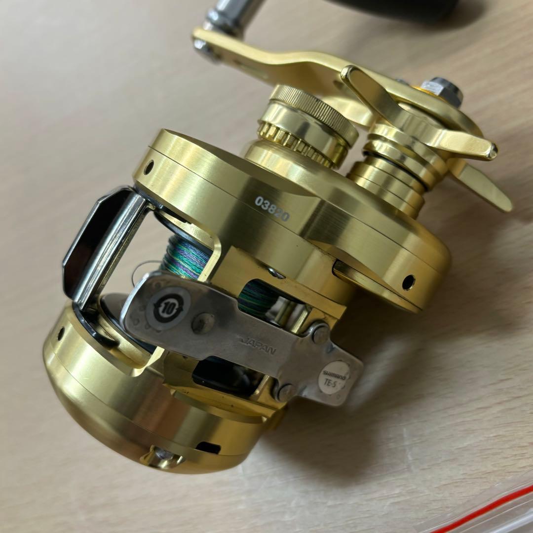 S【美品】OCEA CONQUEST CT300HG ハンドルセット起動確認済み