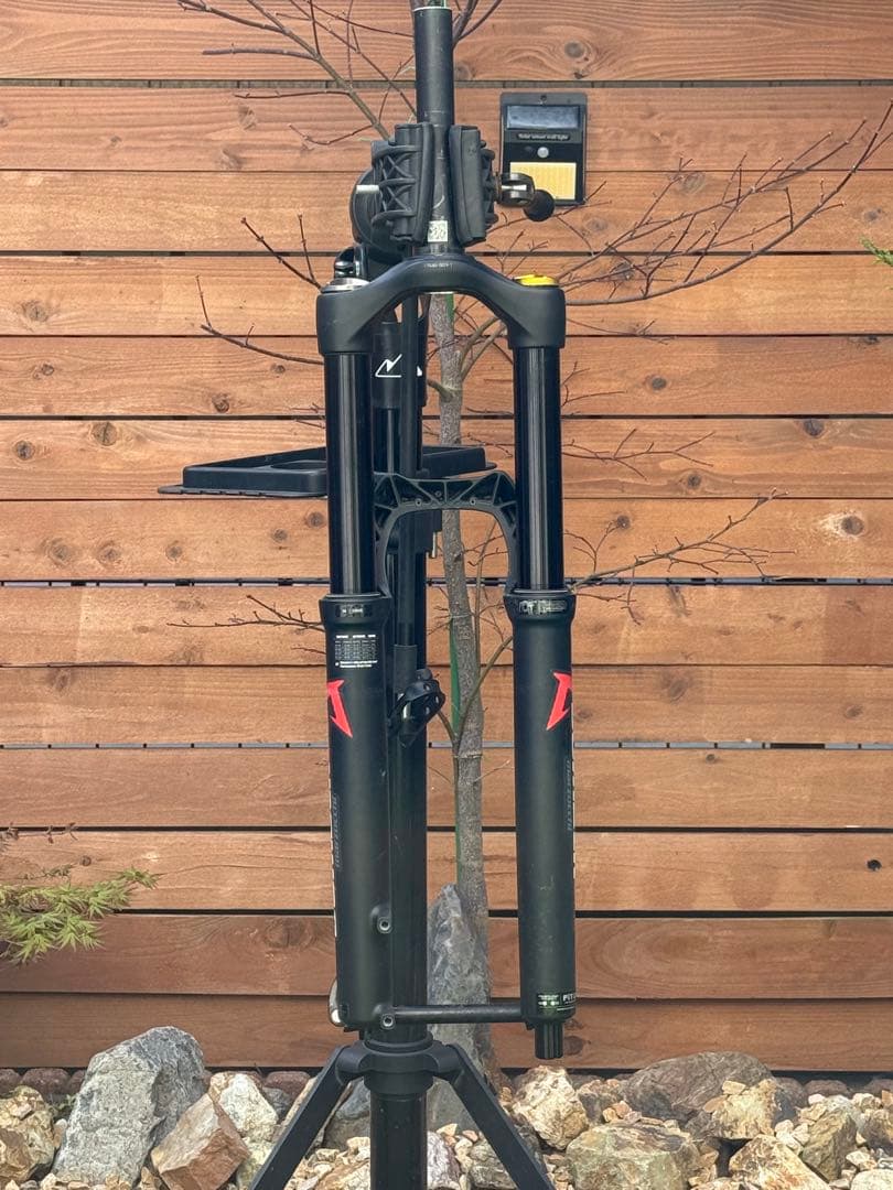 パーツ Marzocchi Bomber Z1 29/27.5+ 18.2cm 170T
