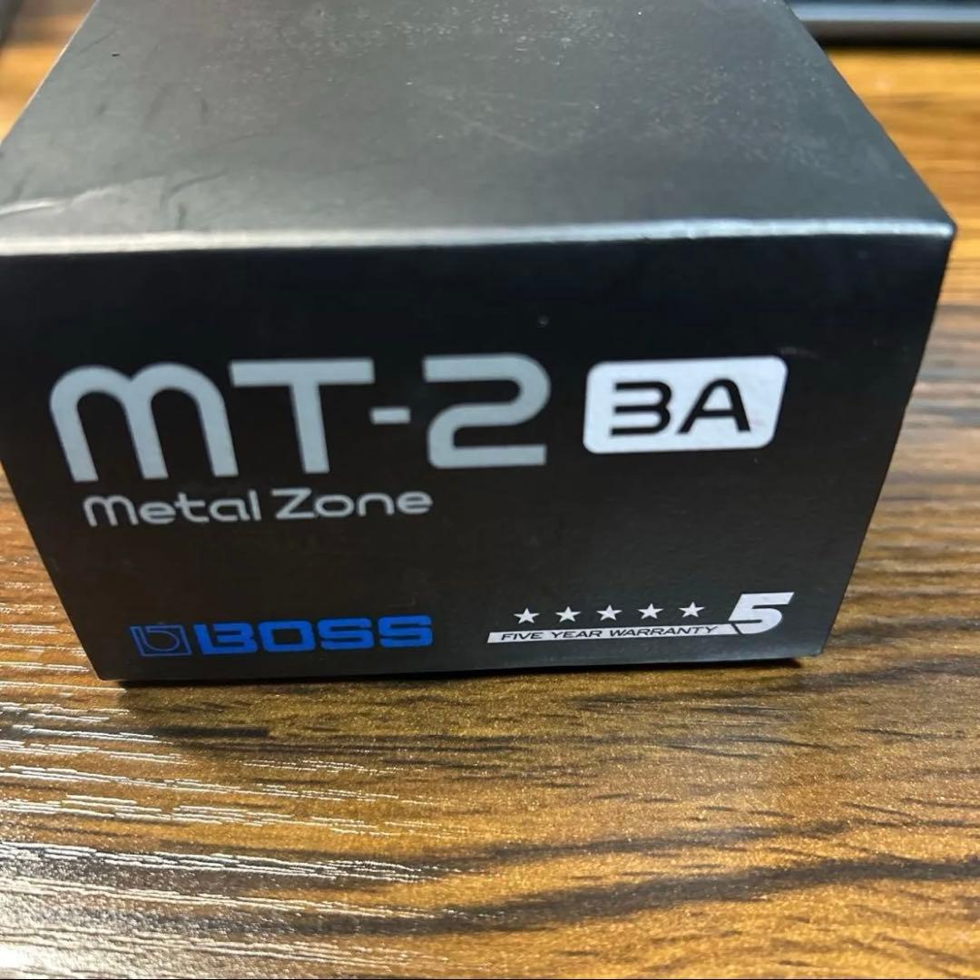 BOSS l Zone MT-2 エフェクター 30周年記念モデル銀ネジ