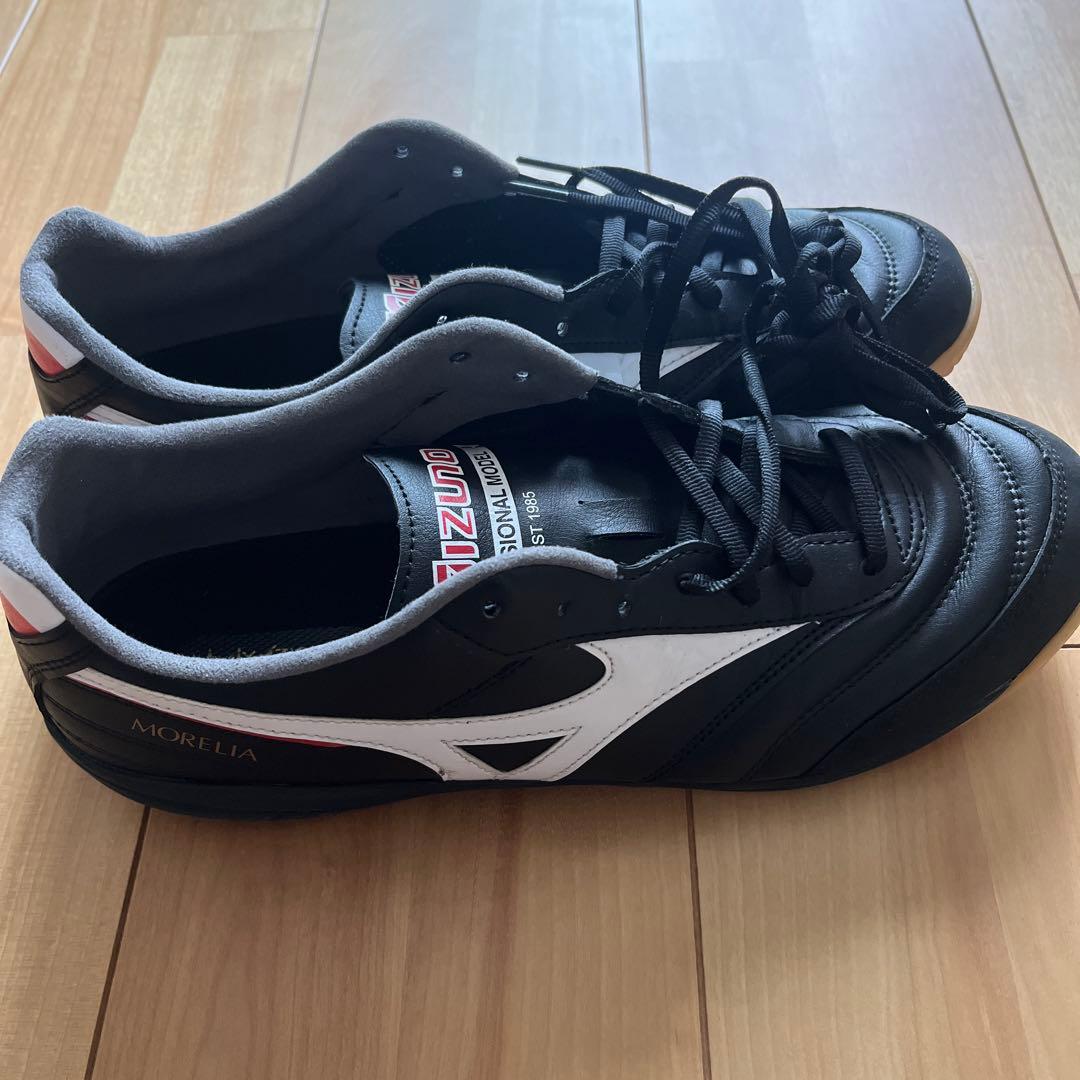 Morelia フットサルシューズ