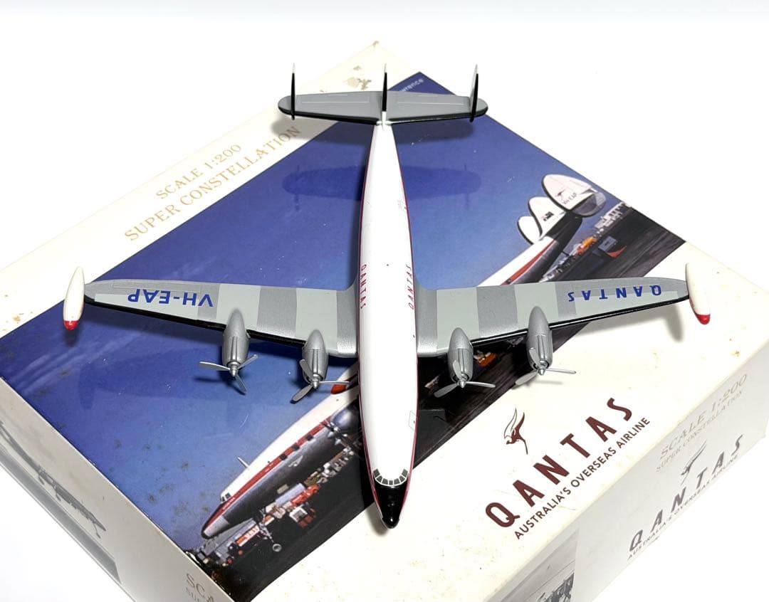 hogan 1/200 スーパーコンステレーション カンタス航空