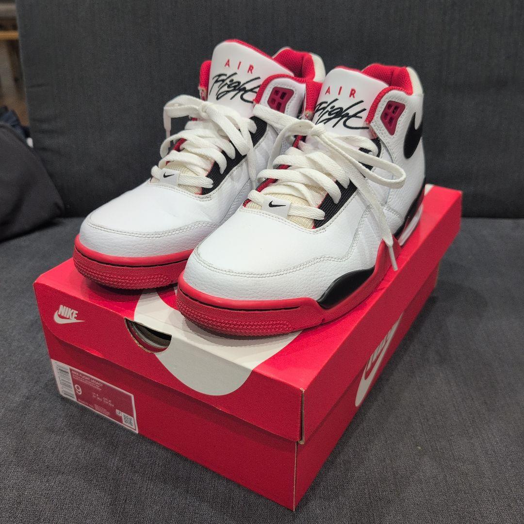 Nike Air Flight ハイカットシューズ ホワイト/レッド/ブラック