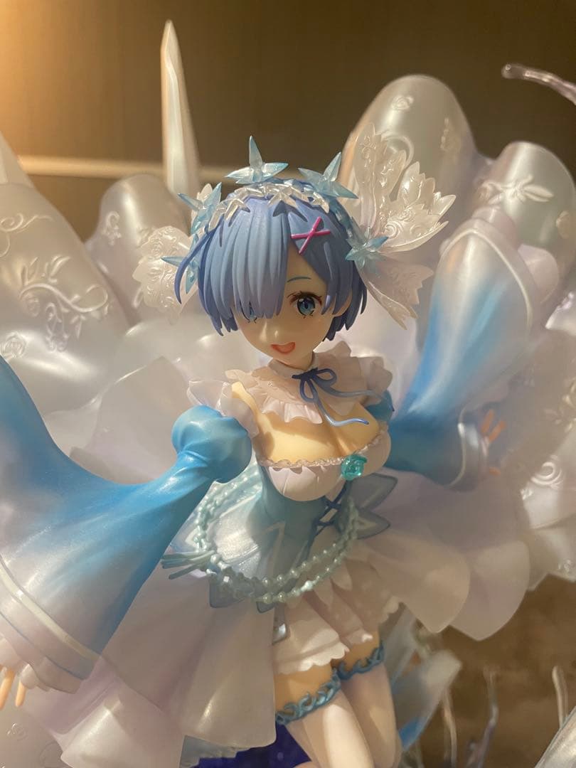 リゼロ　レム　クリスタルドレス1/7フィギュア　渋スク