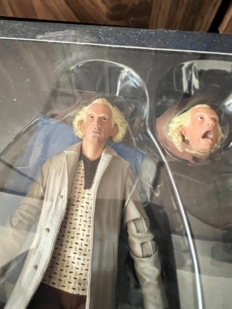 【新品未開封】バックトゥザフューチャー　ドク ブラウン (1955）　NECA