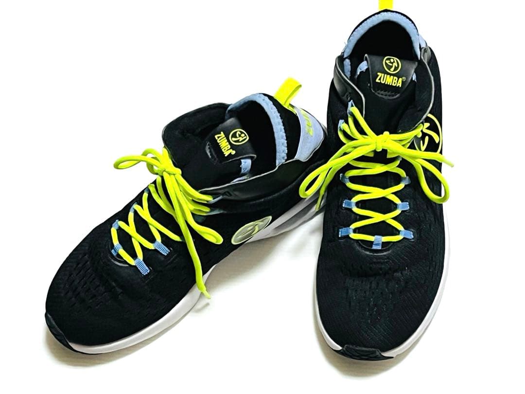 【美品】ZUMBA AIR FUNK レディーススニーカー　本日打ち切り価格