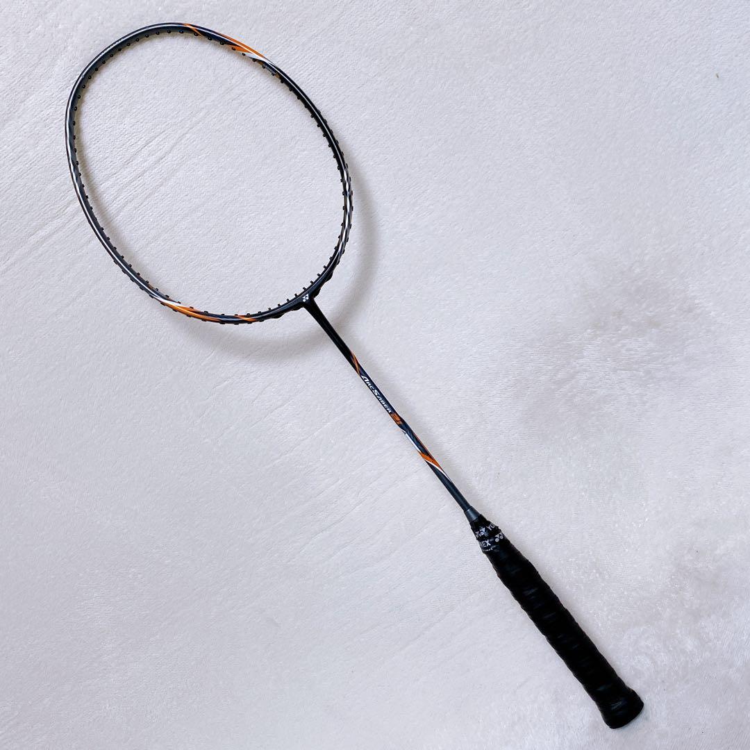 美品　YONEX　ARCSABER 2i　アークセイバー2i　3UG5　ガット無