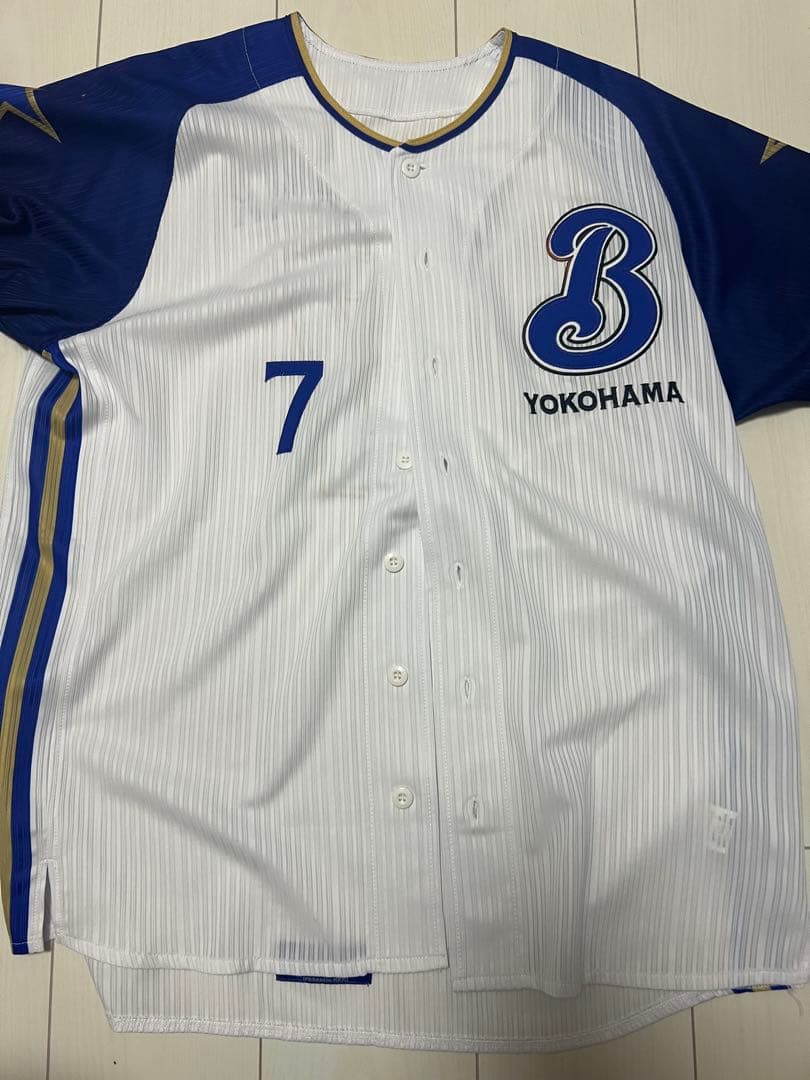 ベイスターズ　石川雄洋　ユニフォーム