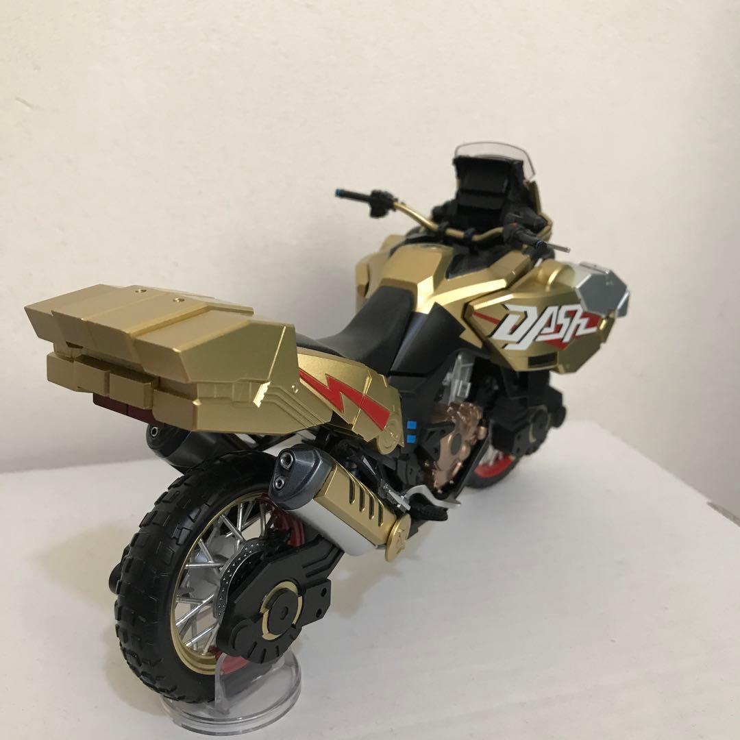 S.H.Figuarts ゴルドダッシュ