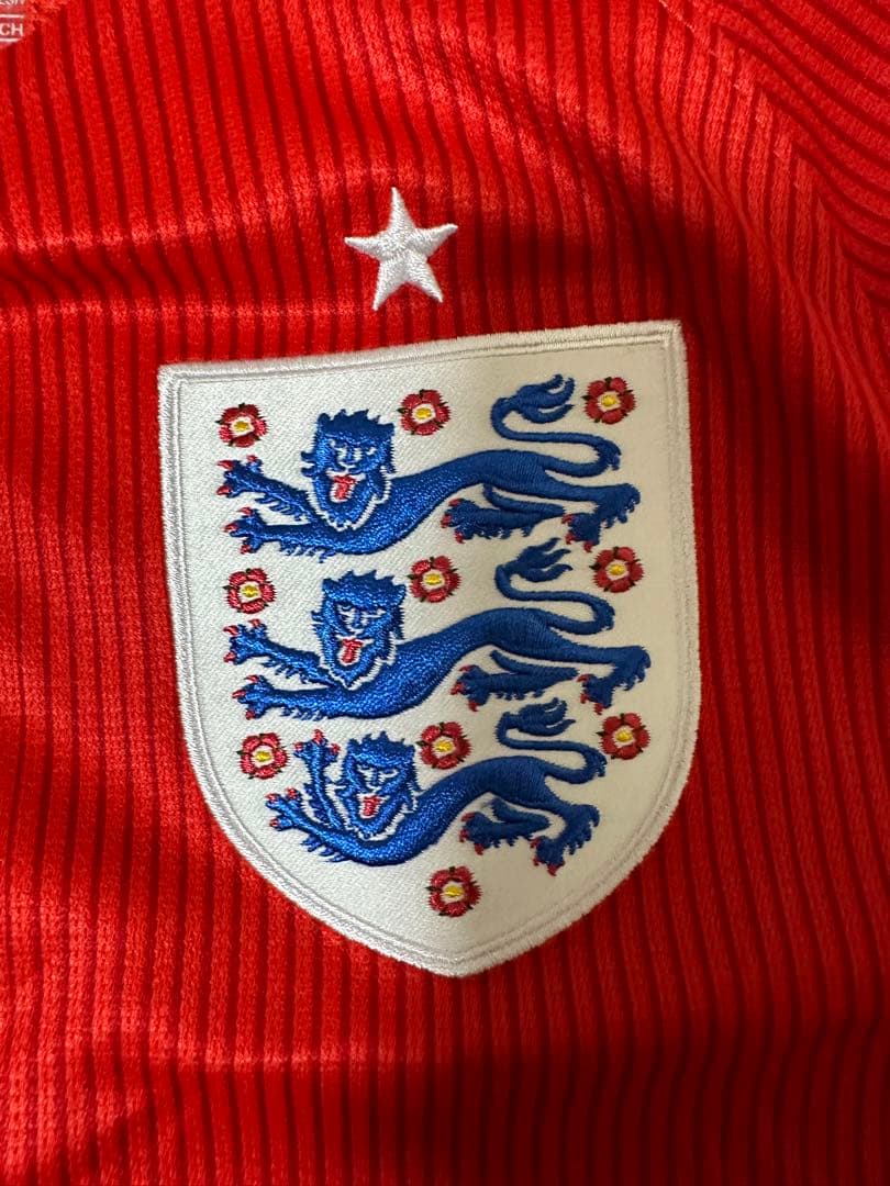 【美品】NIKEイングランド代表ユニフォーム 2014年W杯モデルジェラード4番
