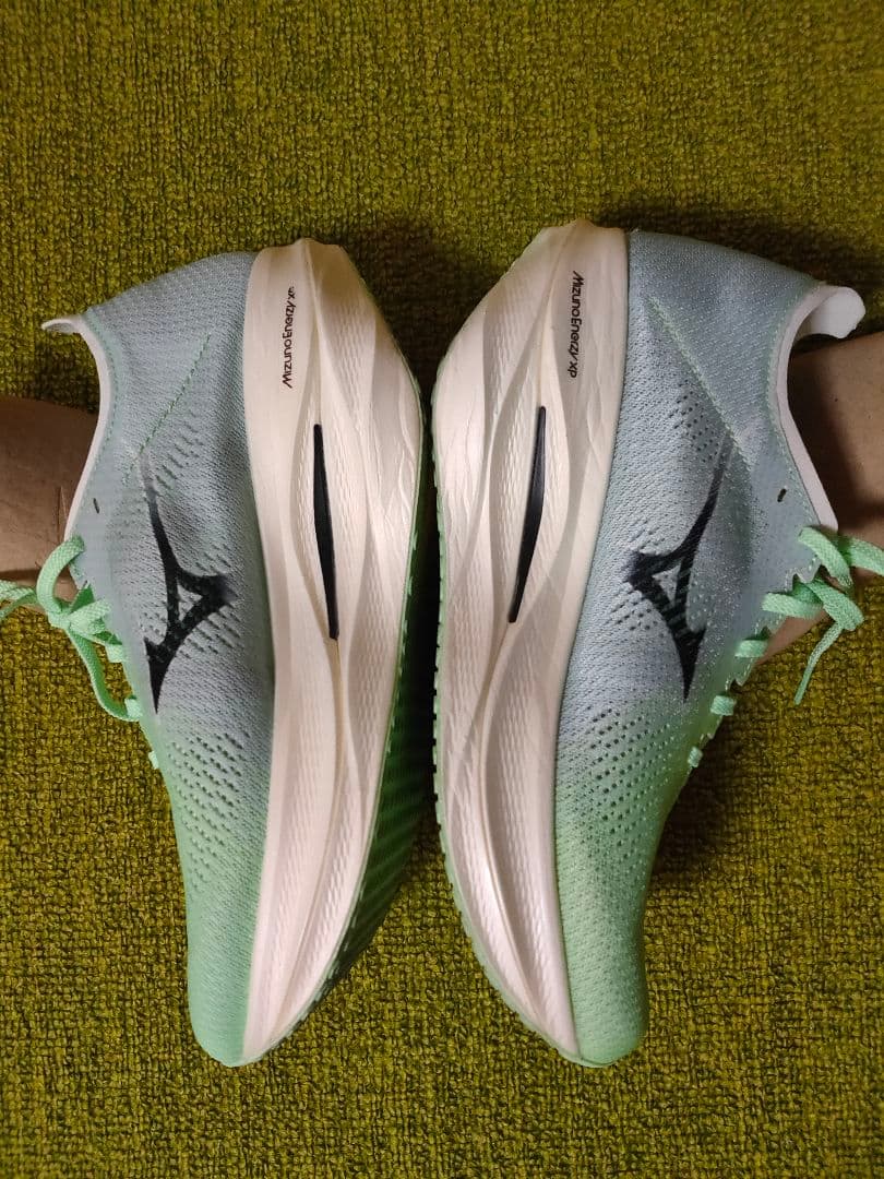 お*か様 Mizuno ウェーブリベリオンプロ3 27、5cm