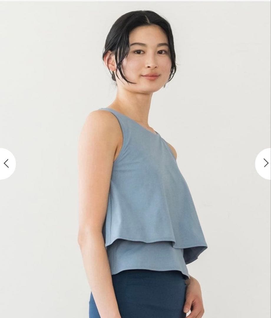 sukala カップ付きフレアタンクトップ　Lサイズ　LAVA