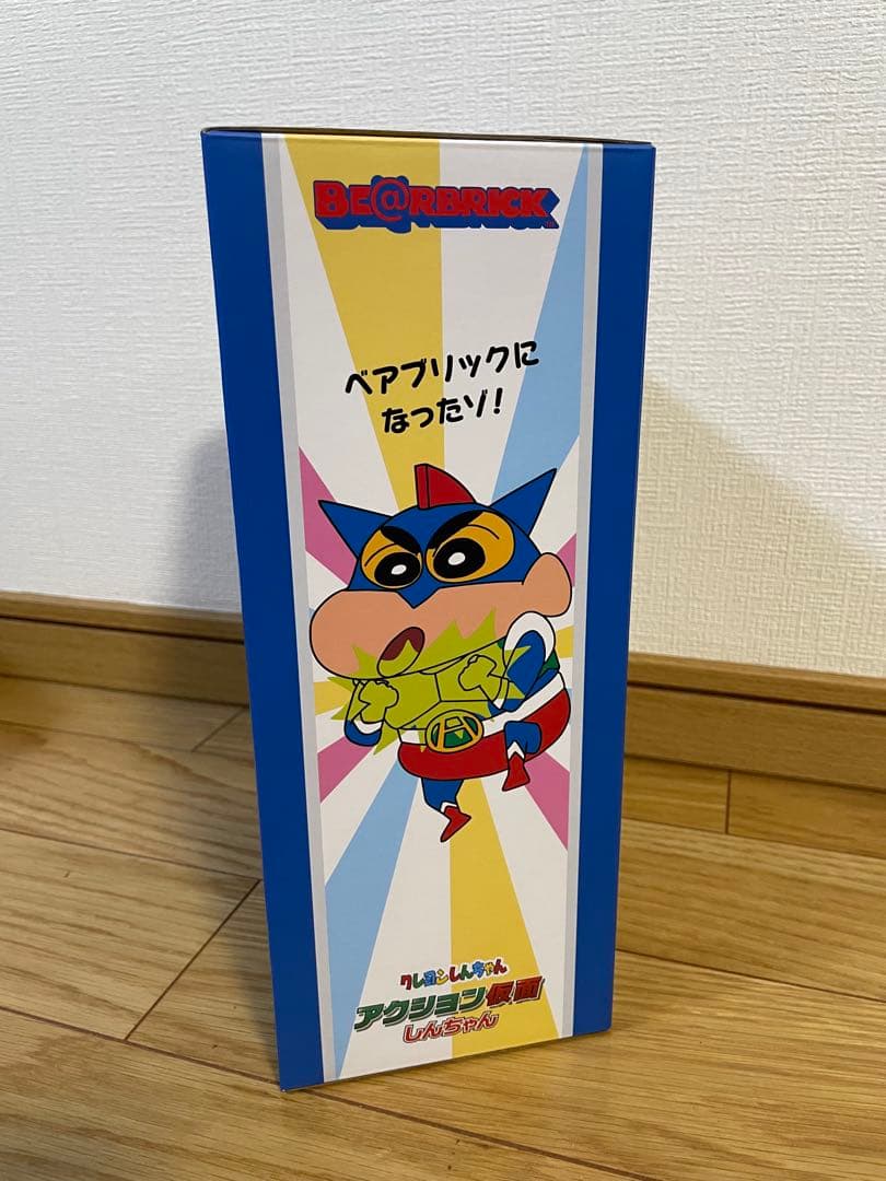 BE@RBRICK アクション仮面しんちゃん 100%&400%