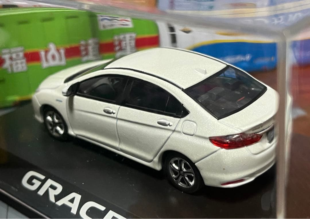 HONDA グレイス ホットウィール  ベンツ トミカ インサイト