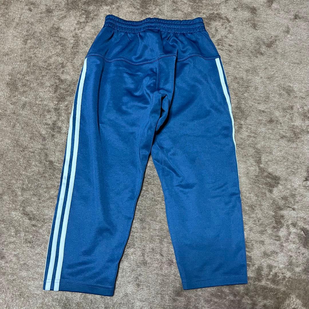 adidas originals トラックパンツ ブルー