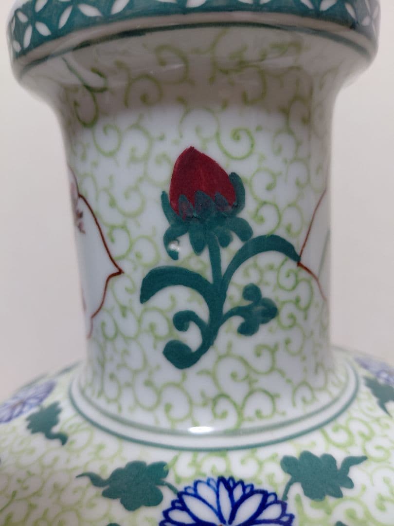 中国製の花瓶　詳細不明