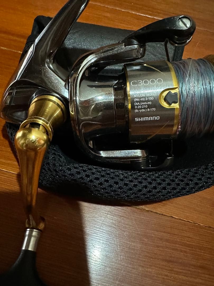 SHIMANO STELLA C3000HG フィッシングリール