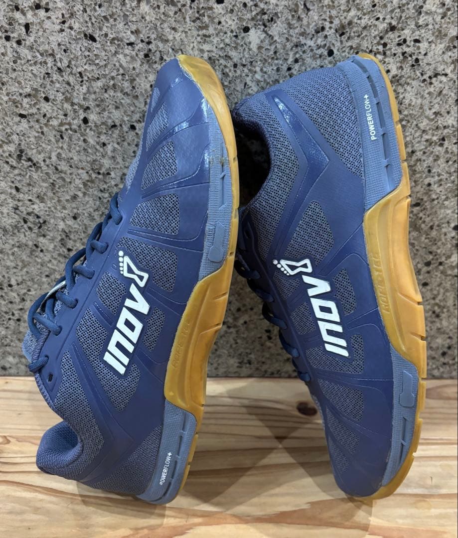 inov-8 f-lite 235 inov8 トレーニング　イノヴェイト
