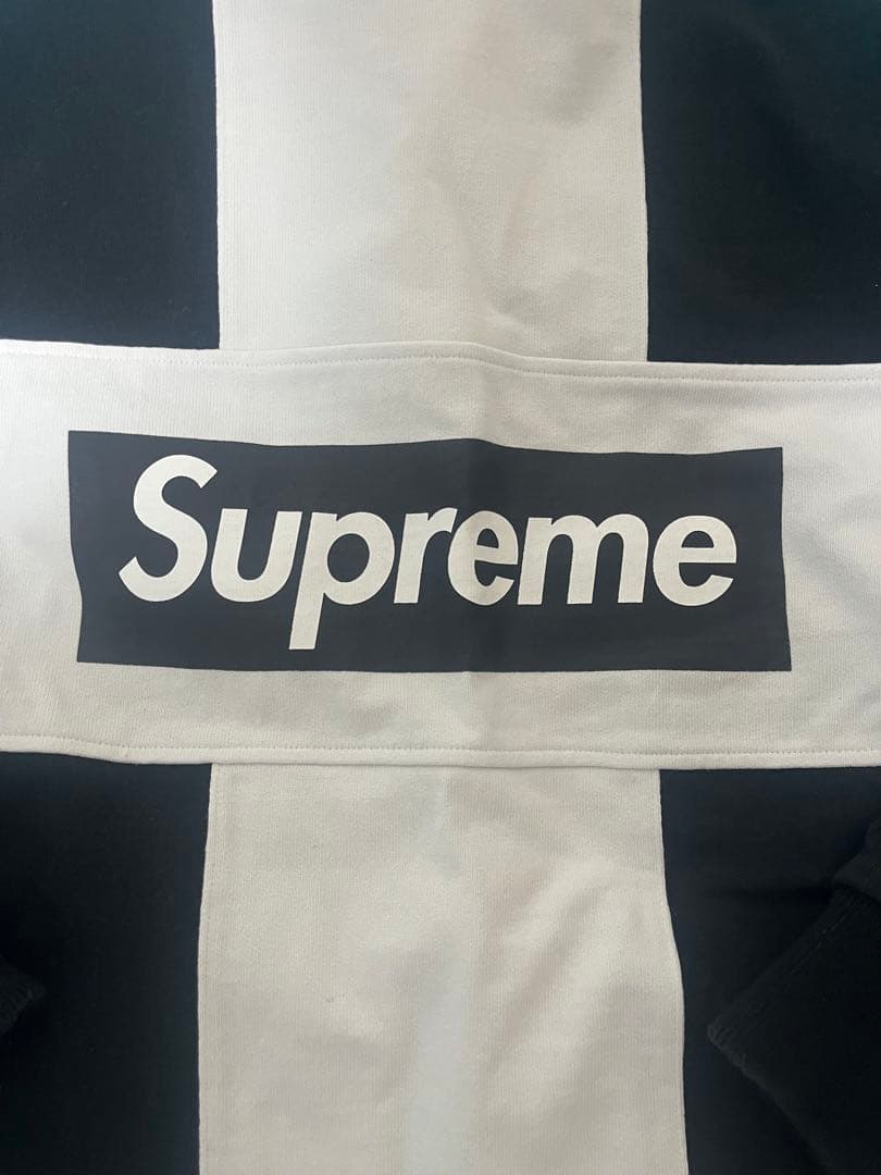 Supreme ラガーシャツ 黒と白