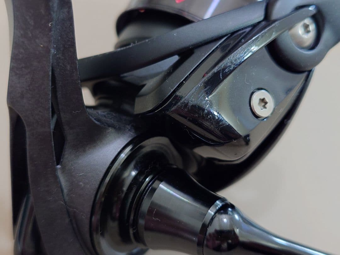 【オーバーホール済】DAIWA 18TATULA LT 2500S XH