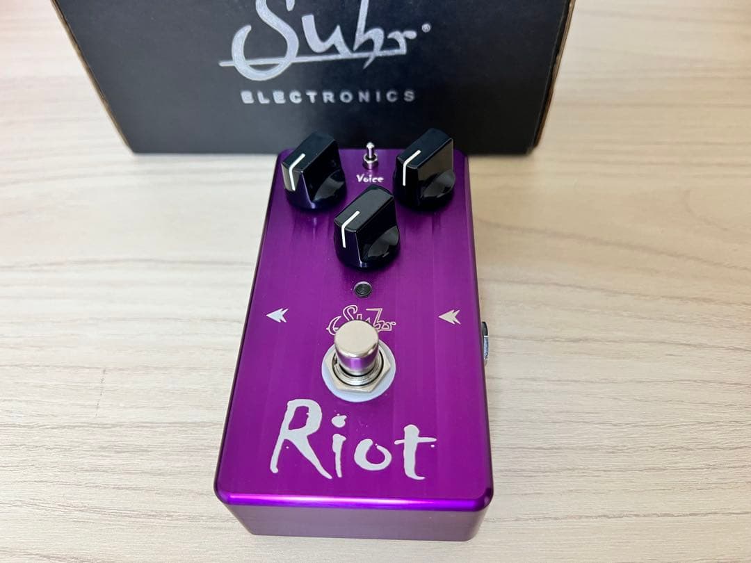 Suhr Riot 正規輸入品