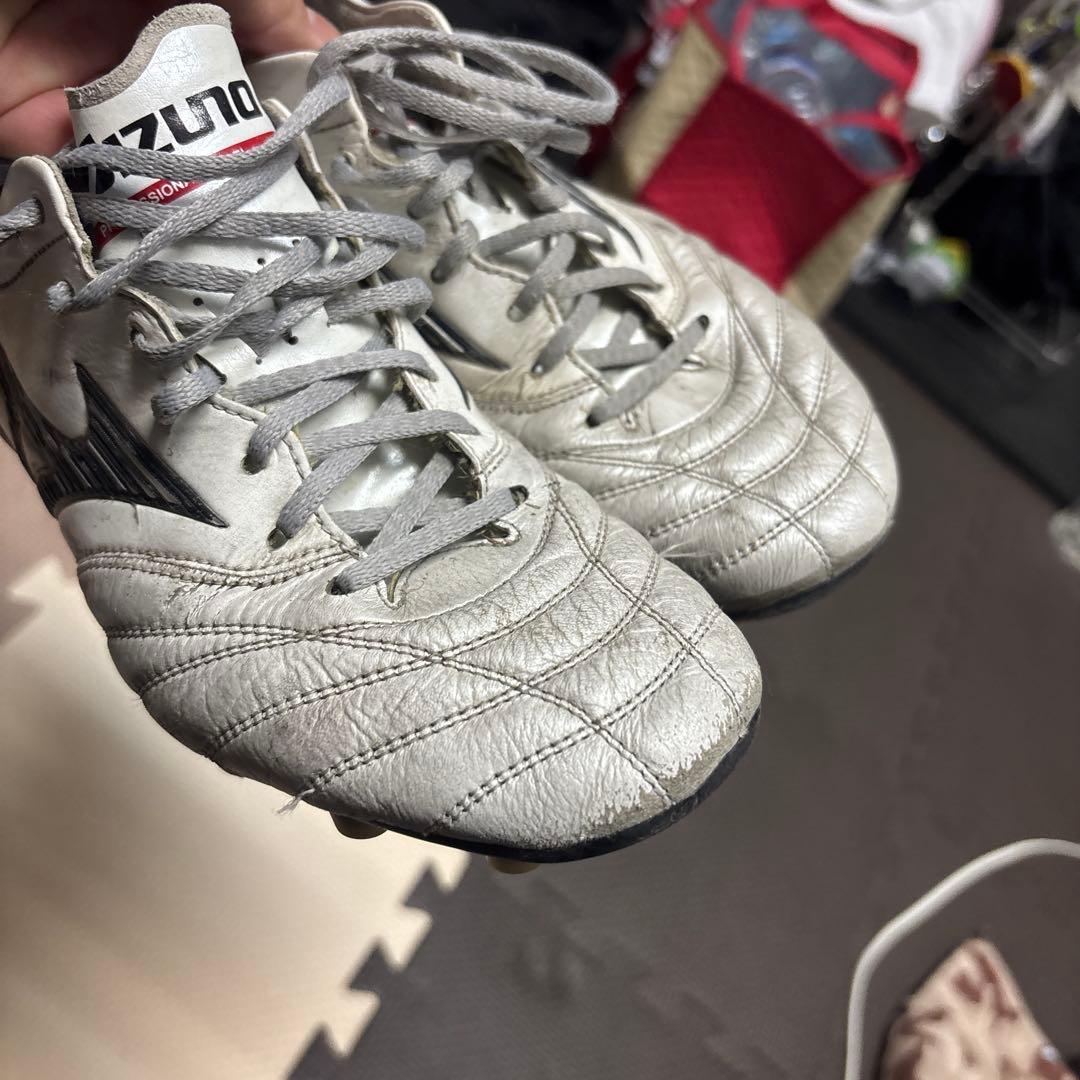 Mizuno モレリア