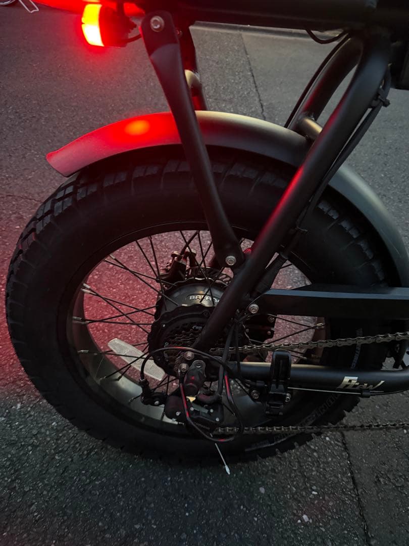 【走行114km】FLOW BIKE 電動アシスト自転車 e-bike 超美品